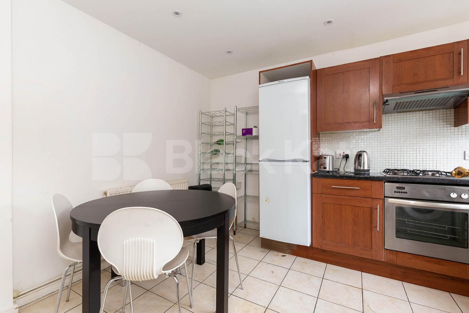 Well presented maisonette located on the borders of Camden and Islington  Blundell Street, Islington